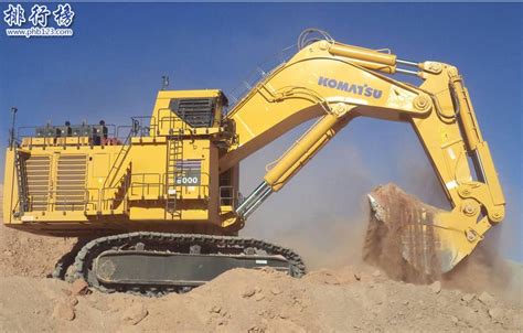 世界最大挖掘机长什么样？重量超过13000吨，一天挖一座山|机械|挖掘机|重量_新浪新闻