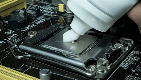 电脑主机处理器导热硅脂如何正确涂抹【涂抹方法】 - 知乎