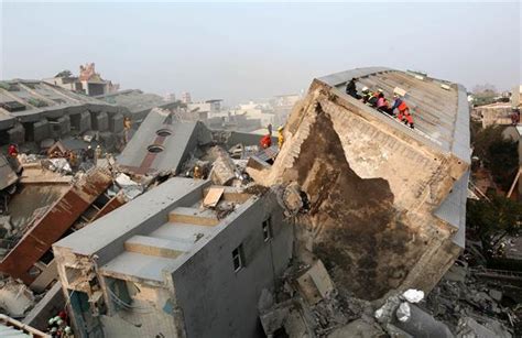 地震时,住在高楼层真比低楼层更危险吗?到底哪个楼层更安全?