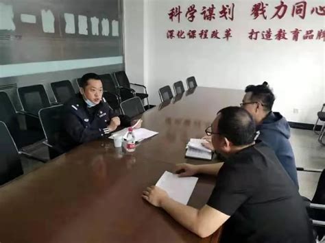 【微警在线】《七台河日报》：政法干警的一天 执著坚守 无悔追求——记市交警支队新兴交警大队教导员 …_澎湃号·政务_澎湃新闻-The Paper