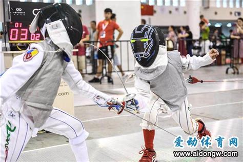 2023年湖南省青少年击剑公开赛举行 - 新华网客户端