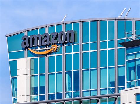 Las 8 enseñanzas del éxito de Amazon, que cumple 25 años • ENTER.CO