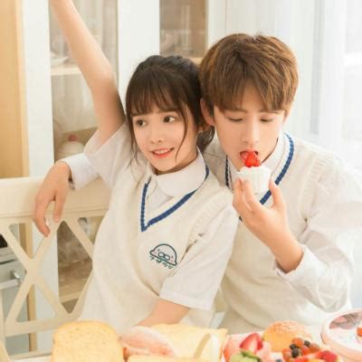 非主流男女头像合照