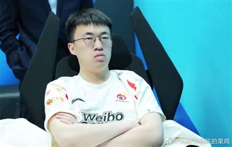 小虎哥非主流头像