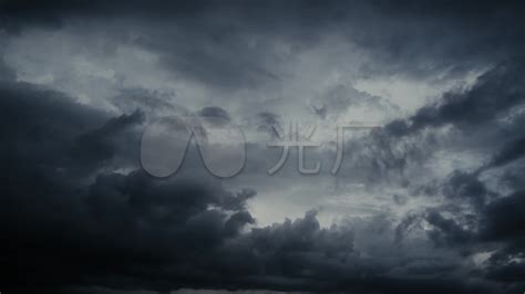 4K航拍暴雨前的乌云黑云低空云层mp4格式视频下载_正版视频编号4099284-摄图网
