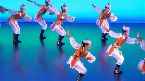 这就是蒙古人舞蹈,少儿舞蹈之乡蒙古人,2004年的广场舞蒙古人_大山谷图库