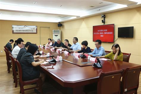 龙湖法院召开征求意见建议座谈会-广东省汕头市龙湖区人民法院