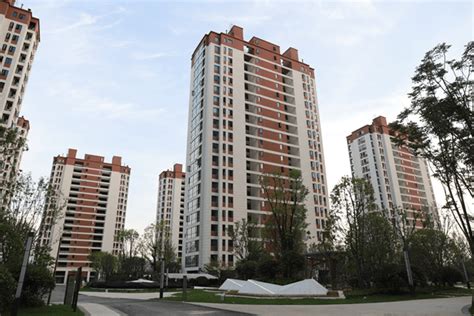 （最新公告）杭州富阳区银湖街道挂牌2宗宅地，总起价47.3亿元_好地网