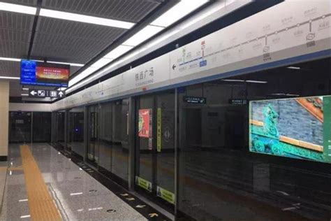 今天，宁波地铁2号线二期首通段开通啦！