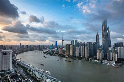 在生活体验上来看，深圳和上海哪个城市好？ - 知乎