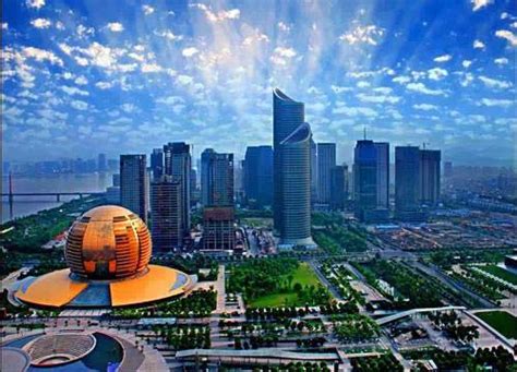 中国哪个省会最有钱 中国最富十大省会城市排名_巴拉排行榜