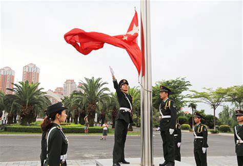 香港回归23周年，举行升旗仪式_凤凰网视频_凤凰网