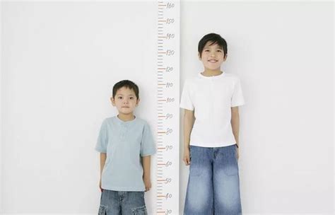 1至12岁男孩体重与身高对照表-1至12岁身体发育标准 - 见闻坊