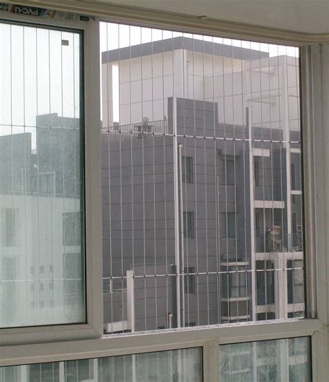 防盗窗垫板304不锈钢阳台防护网护栏窗台防坠冲孔钢板防盗网垫板-阿里巴巴