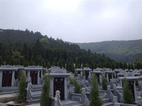 陵园公墓-墓园墓地-殡仪服务-极乐殡葬网【陵园全景】
