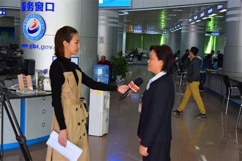阳江电视台采访市政务服务大厅 -阳江市人民政府门户网站