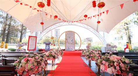 广州：婚俗改革酝酿新婚尚，户外颁证简约又浪漫