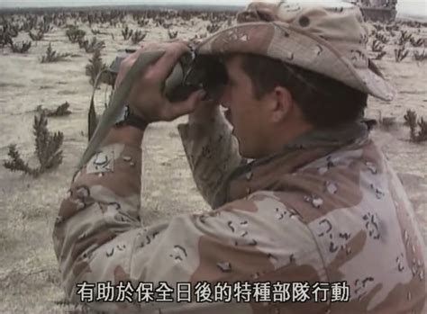 在中朝边界巡逻的朝鲜女军人_新浪图集_新浪网