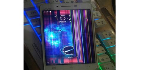 小米4手机摔了一下然后屏幕碎了，显示正常，但是无法触屏。 应该怎么办呢？_百度知道