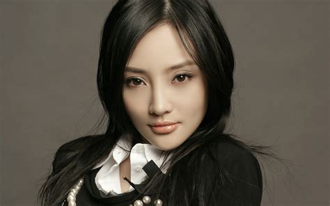 内地影视女演员名单大全，9位在TVB打拼的内地女演员_可可情感网