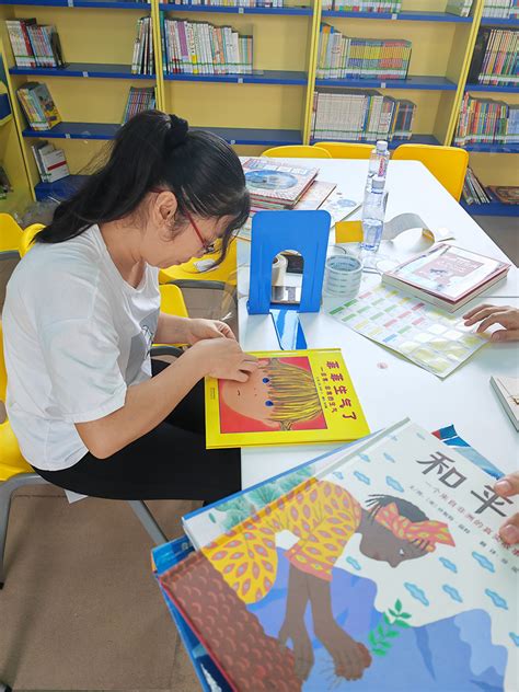 镇安镇第二中心小学 - 满天星公益︱专注于乡村儿童阅读推广的公益机构