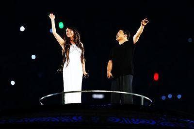 2008北京奥运会主题曲《我和你》演唱：常石磊、陈小朵