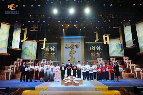 《中国诗词大会总决赛》 LED透明屏助力文化盛宴—威特姆光电