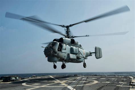 直升机螺旋桨的构造如何？ 军事