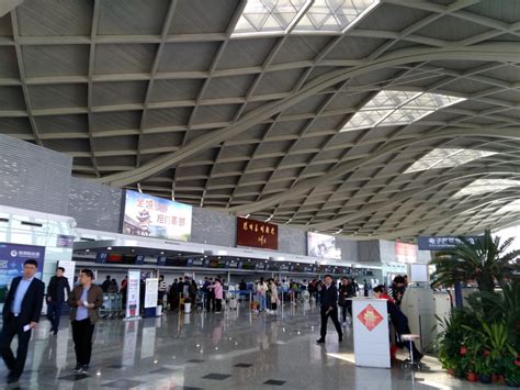 扬州泰州国际机场迎来东航全球首架C919客机_我苏网