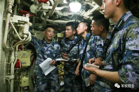走进中国军校：海军潜艇学院_手机新浪网