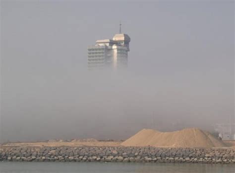 海市蜃楼常在海上和沙漠中产生，那么它们是怎么形成的呢？看完明白了_城市