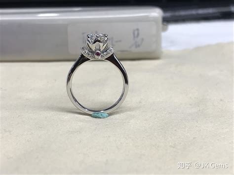 买钻石戒指要注意什么 - 中国婚博会官网