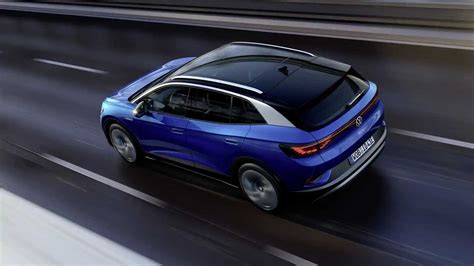 Volkswagen ID.4 electric SUV debuts – 77 kWh battery, 520 km range ...
