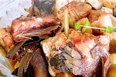 红烧鲟鱼的做法，鱼骨头有嚼劲，肉质鲜嫩