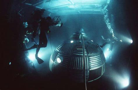 好看的惊悚深海电影推荐，10部惊悚的深海恐惧电影_巴拉排行榜