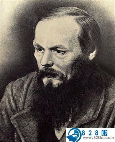 伟大作家陀思妥耶夫斯基28岁那年，被带到圣彼得堡广场执行枪决-历史随心看