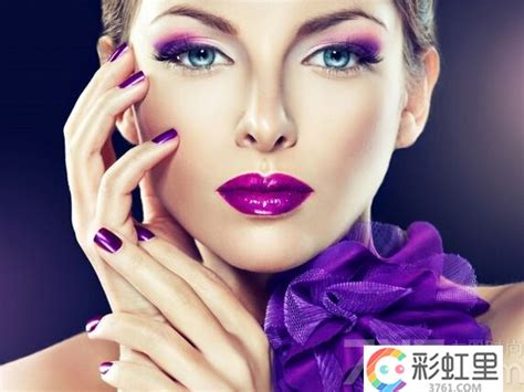 韩国女团发色 湄拉红张扬个性_2023年流行发型 - 美发站