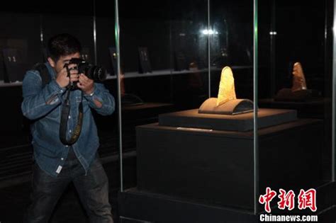 韩国国宝金冠等320余件文物首次亮相中国（图）_文化频道_凤凰网