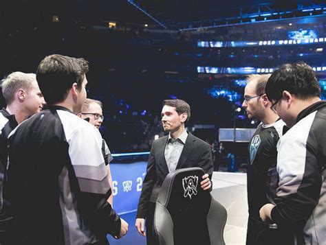 The Road to Worlds: an in-depth look at H2K Gaming | theScore esports