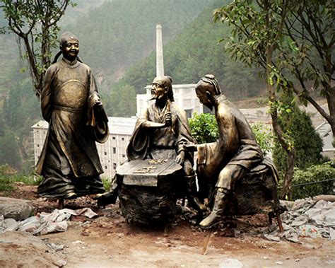 玻璃钢雕塑特征及制作过程 -贵州朋和文化景观雕塑设计