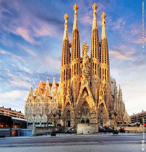 西班牙建筑中复兴风格的一个里程碑式范例高清图片下载-正版图片303284558-摄图网