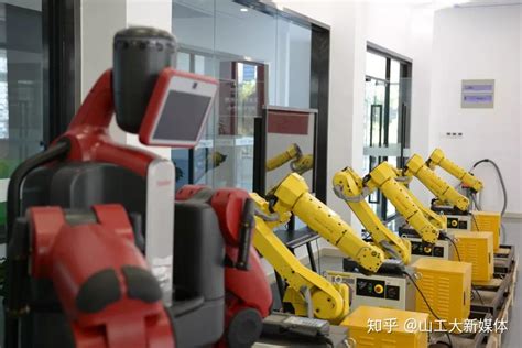 实现全自动化汽车冲压车间-ABB机器人做的了！新闻中心 ABB机器人配件服务商