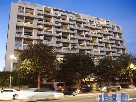 Wilshire Terrace of Los Angeles, CA | 10375 Wilshire Blvd | Highrises.com®