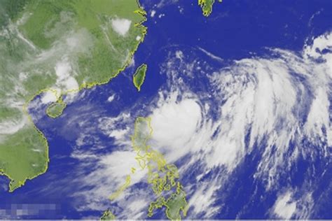 台风“天鸽”气象卫星云图