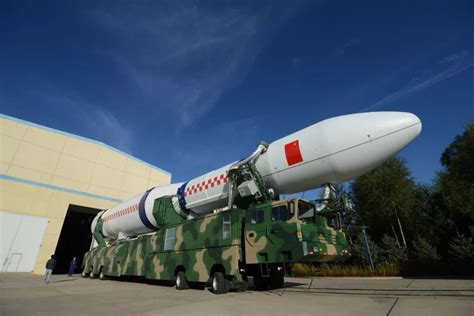 中国“东风-41”洲际弹道导弹在庆祝新中国成立70阅兵式阅兵首次出场 - 俄罗斯卫星通讯社
