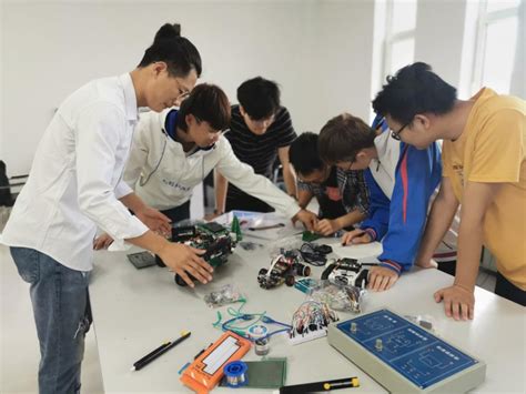 学校成功举办2021年“互联网+”大学生创新创业大赛校级决赛-陕西交通职业技术学院