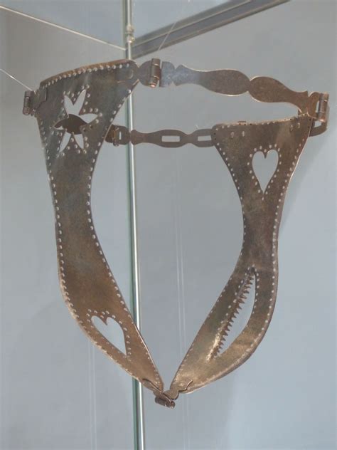 Chastity Belts (12 pics)