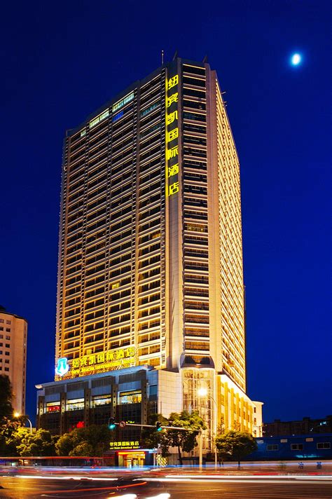 西宁酒店预定-2022西宁酒店预定价格-旅游住宿攻略-宾馆，网红-去哪儿攻略