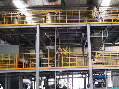 工厂里的自动化生产流水线高清图片下载-正版图片600171163-摄图网