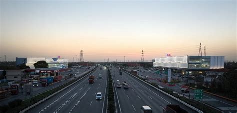 高速嘉兴服务区杭州方向加油站提升改造后全面恢复营业|高速|杭州市|嘉兴市_新浪新闻